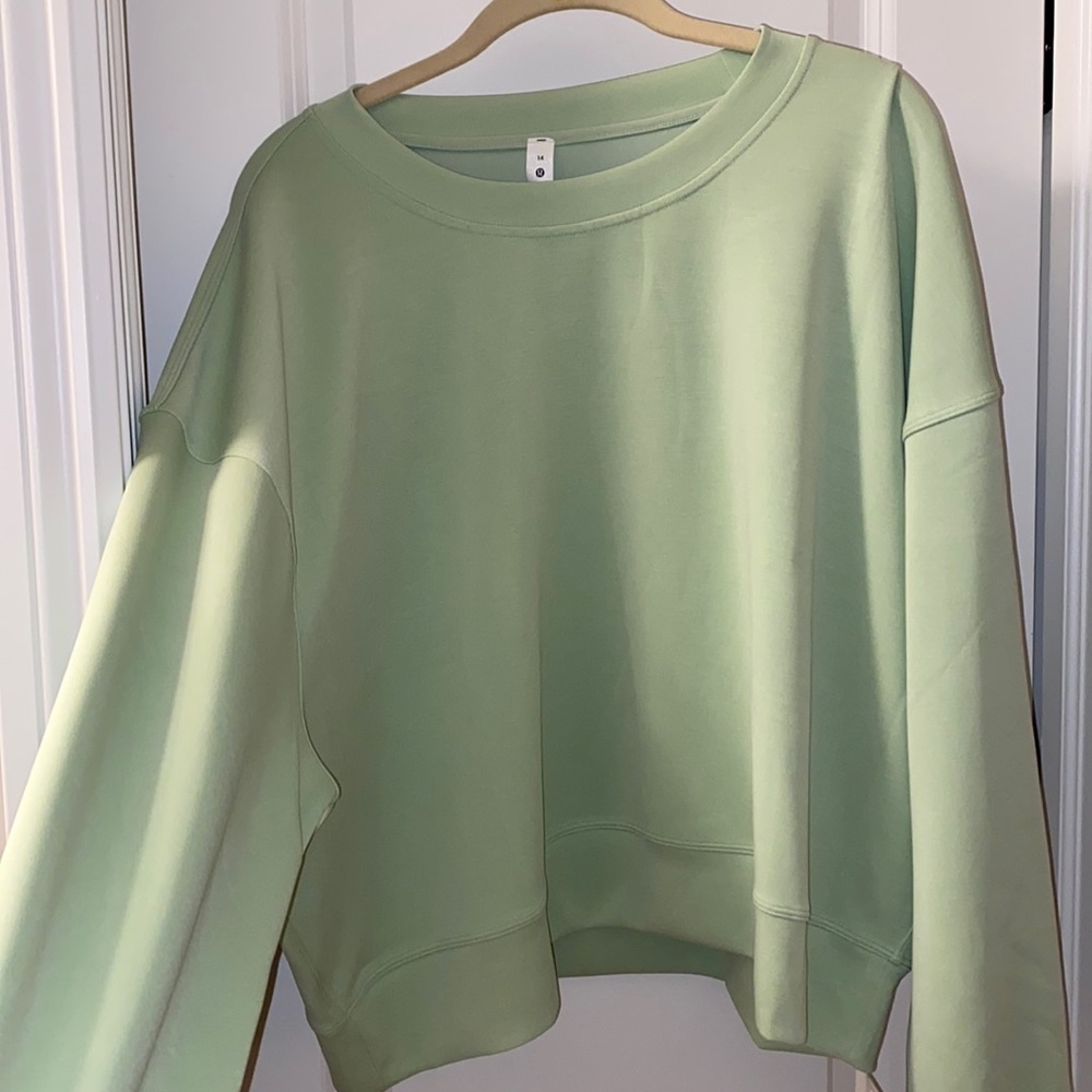 Lululemon Perfectly Oversized Crop Crew 14 Softstreme